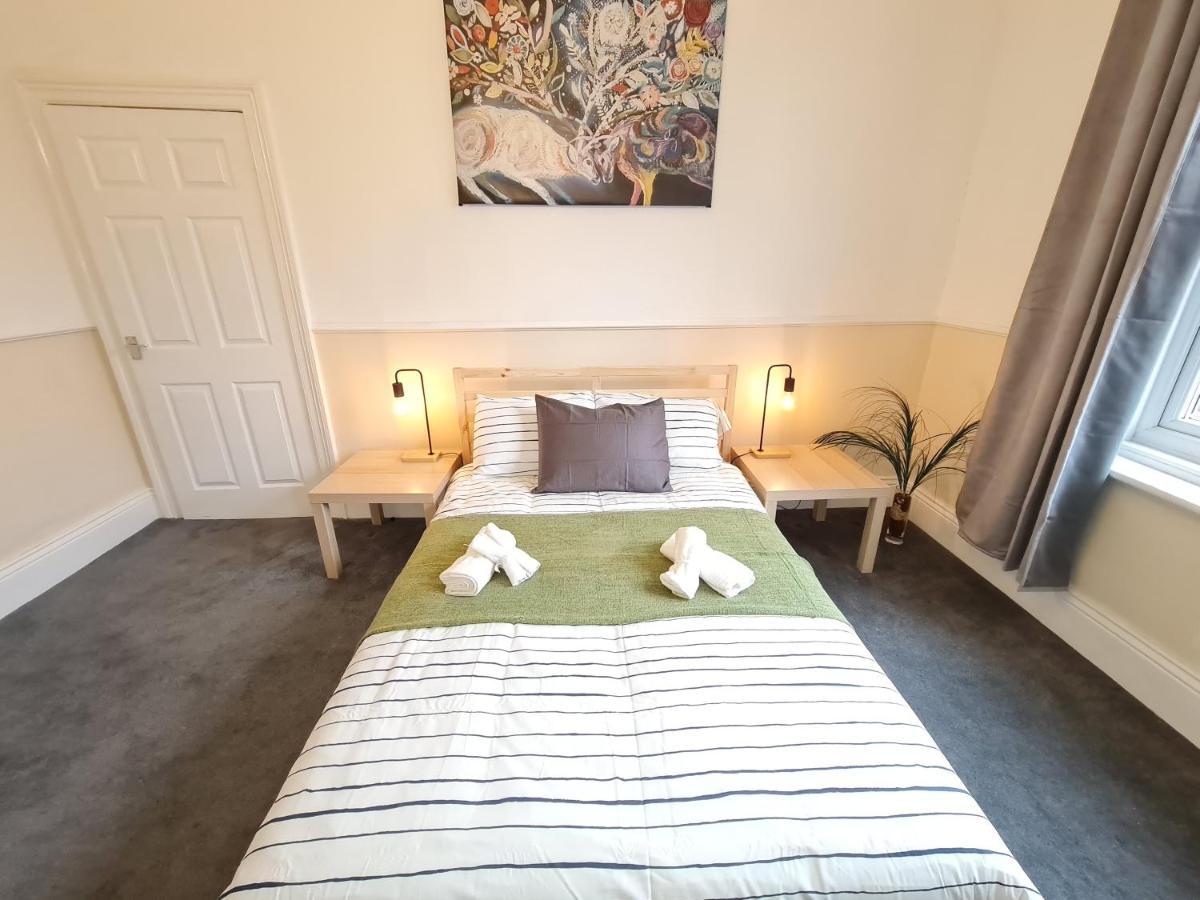Large 3 Bed Flat, Free Parking Apartment Нюкасъл ъпон Тайн Екстериор снимка